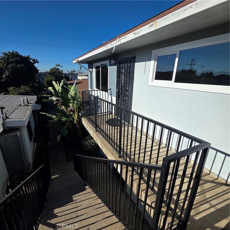 809 Victor Ave #809-5 - Photo 7 of 31