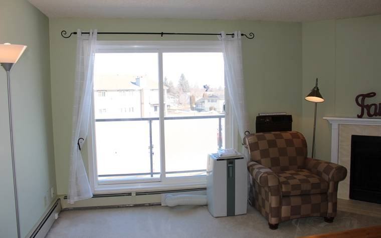 833 Wollaston Cres.304 #304 - Photo 4 of 11