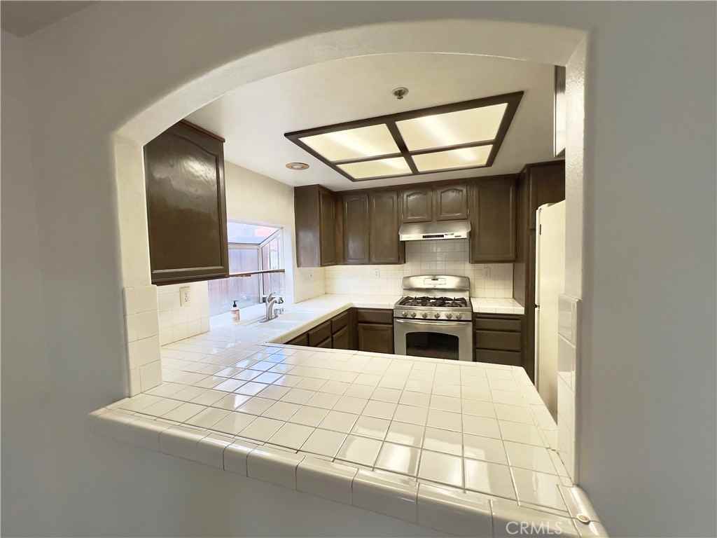 12143 Ferris Rd #12143 - Photo 4 of 41