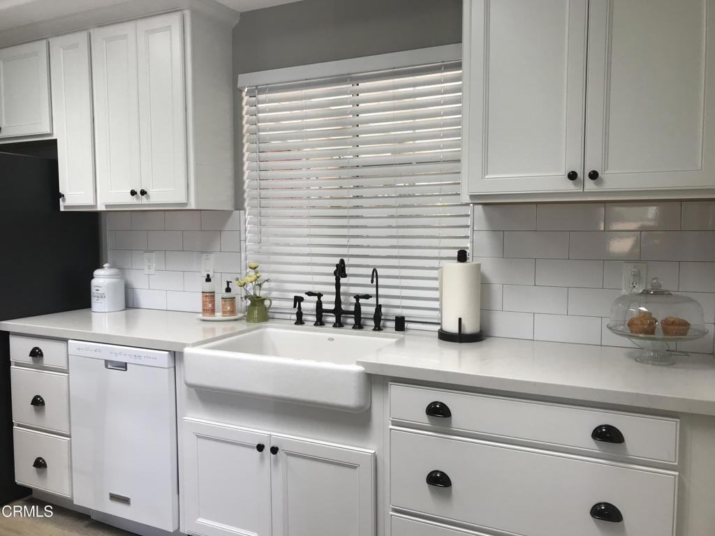 838 Calle Margarita #838 - Photo 3 of 34