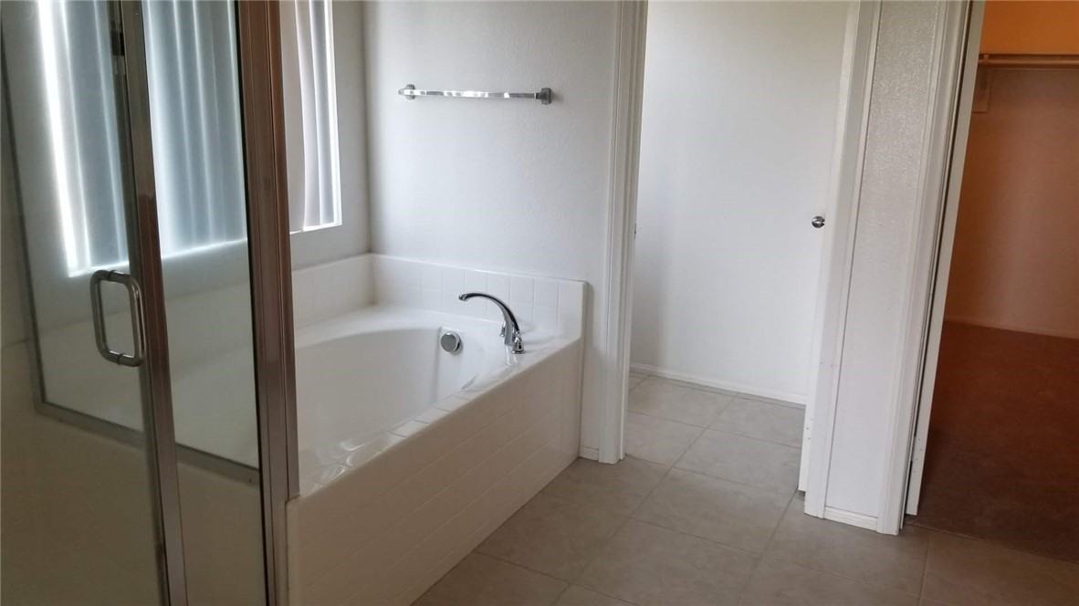 37239 Winged Foot Rd #37239 - Photo 7 of 10