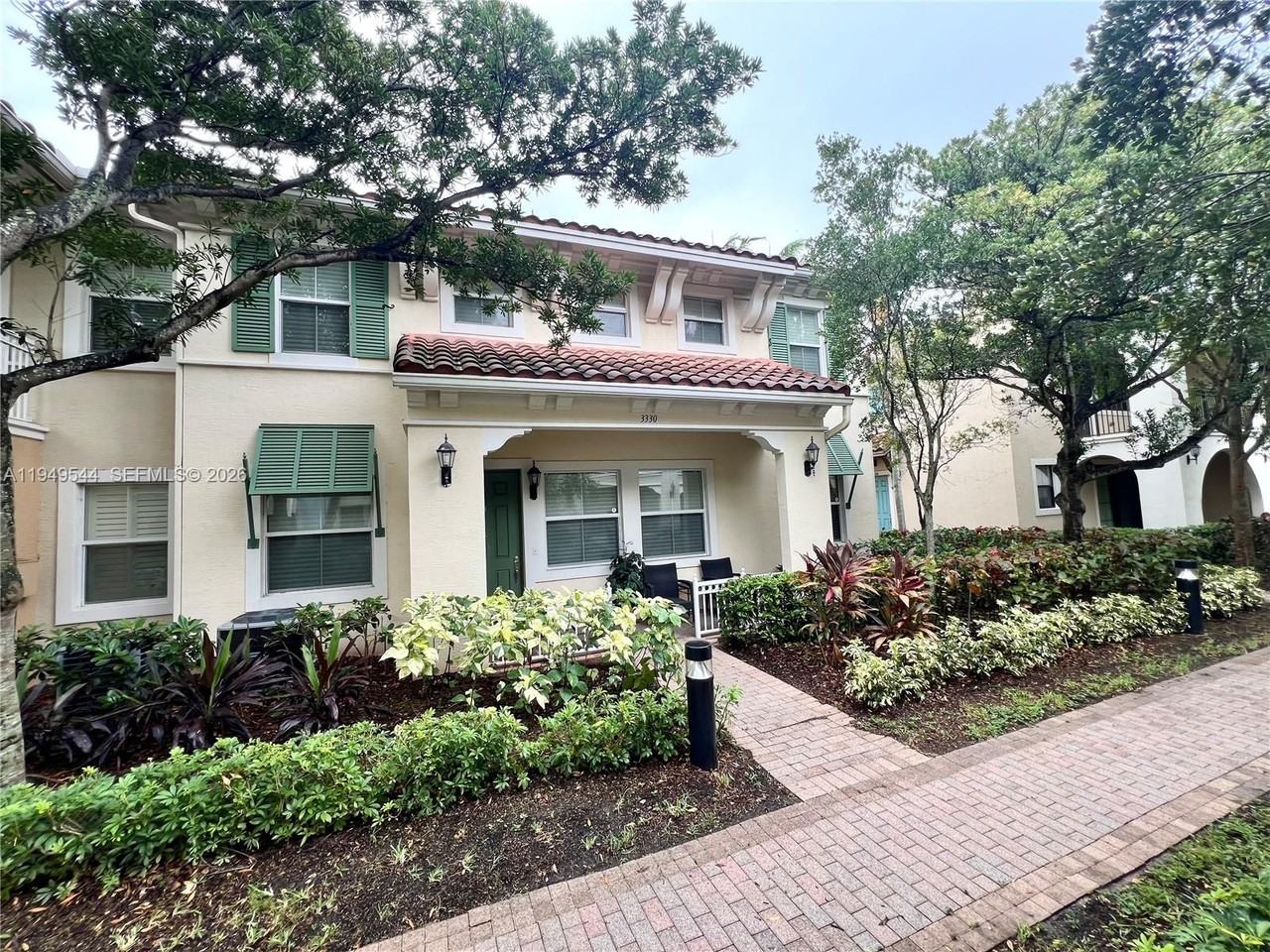 3330 Nw 126th Ter #3330