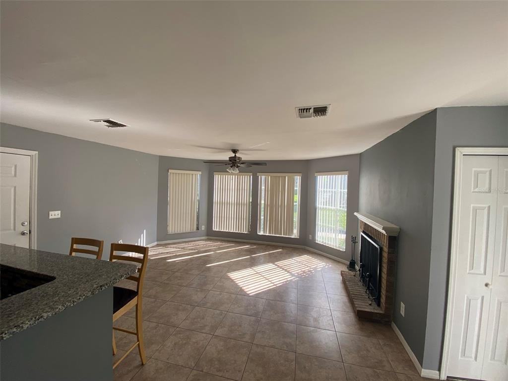 962 Newcastle Cir #962-100 - Photo 7 of 17