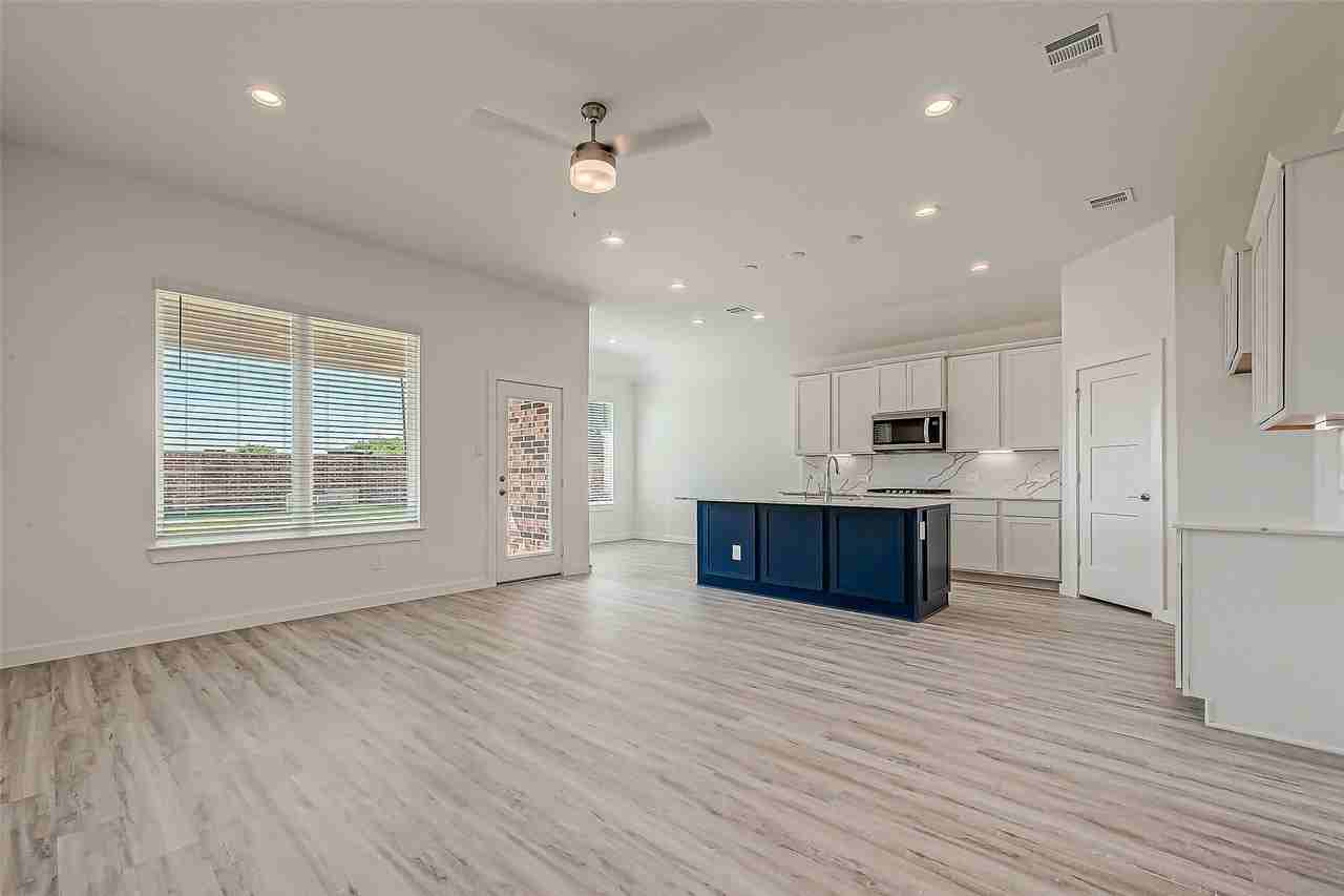 3264 Voda Bend Dr #3264 - Photo 4 of 39