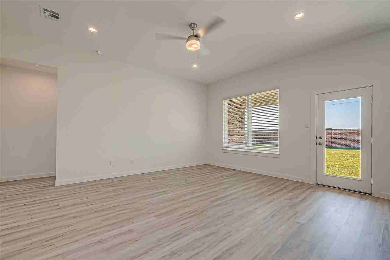 3264 Voda Bend Dr #3264 - Photo 6 of 39