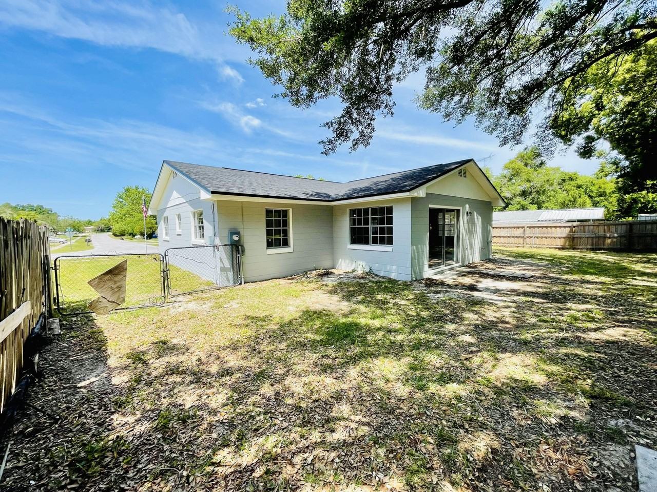 Sw 35th Cir - Photo 2 of 19