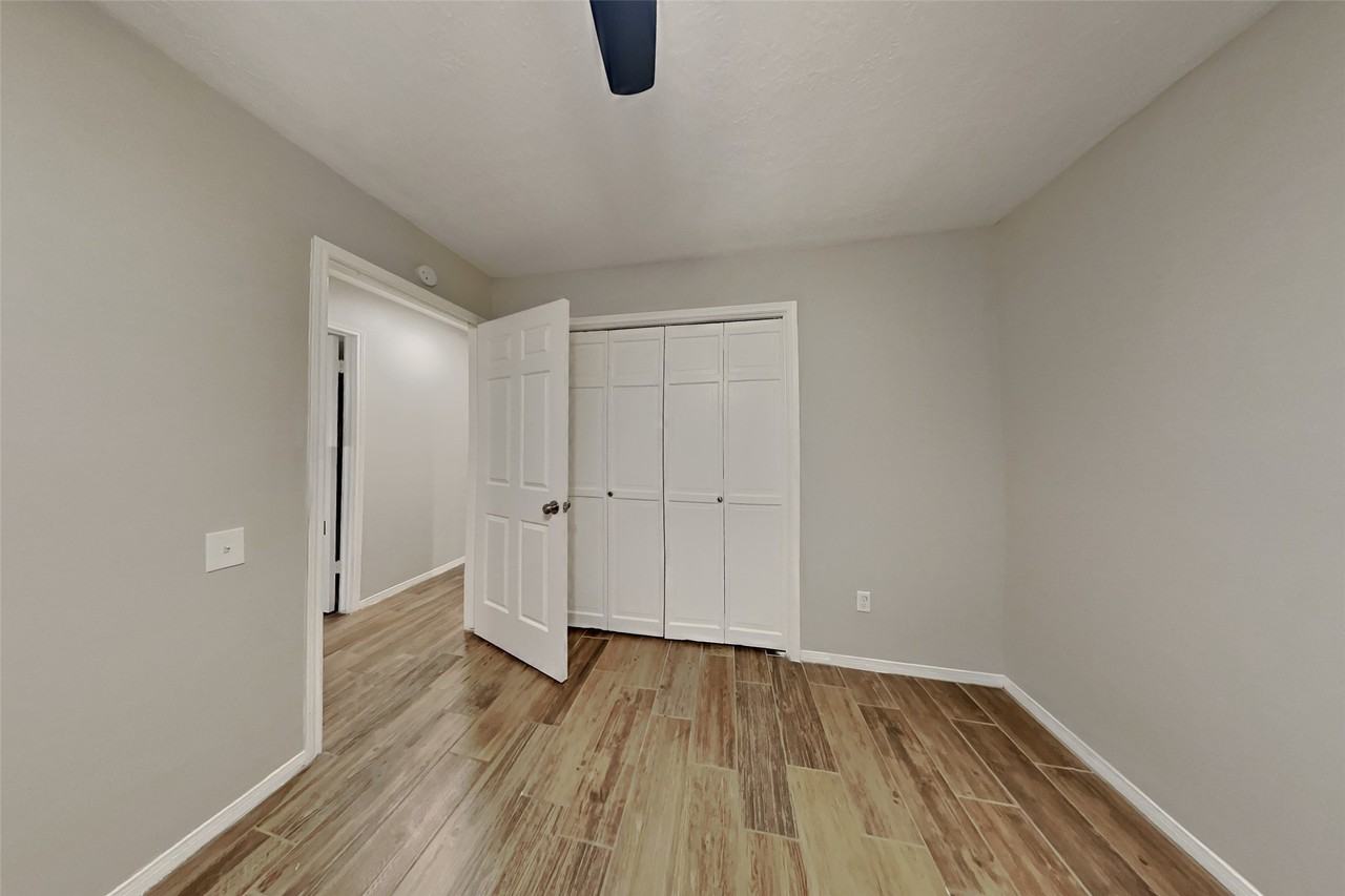 6302 Crakston St #6302 - Photo 5 of 18