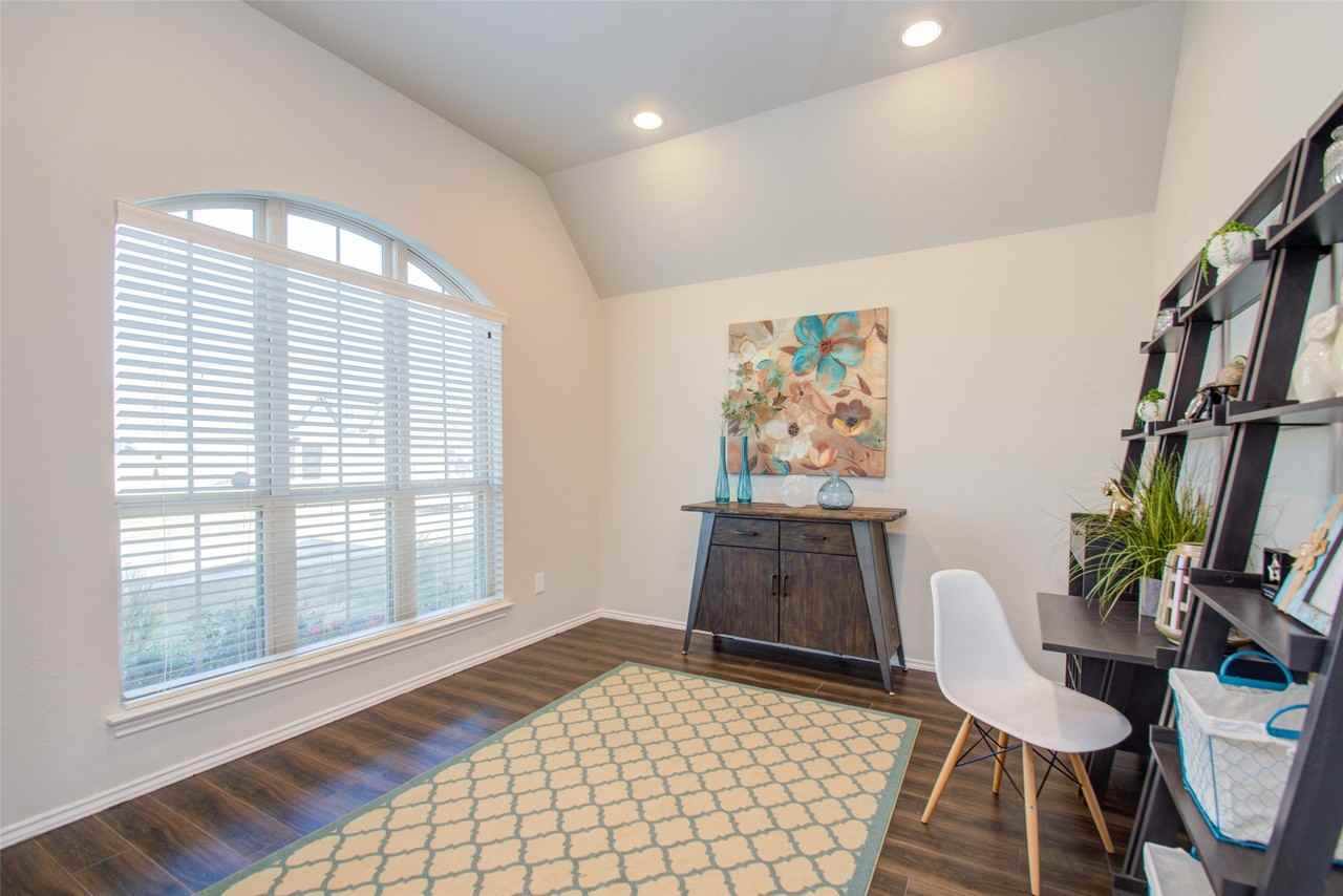 13520 Mason Canyon Ln #13520 - Photo 5 of 48