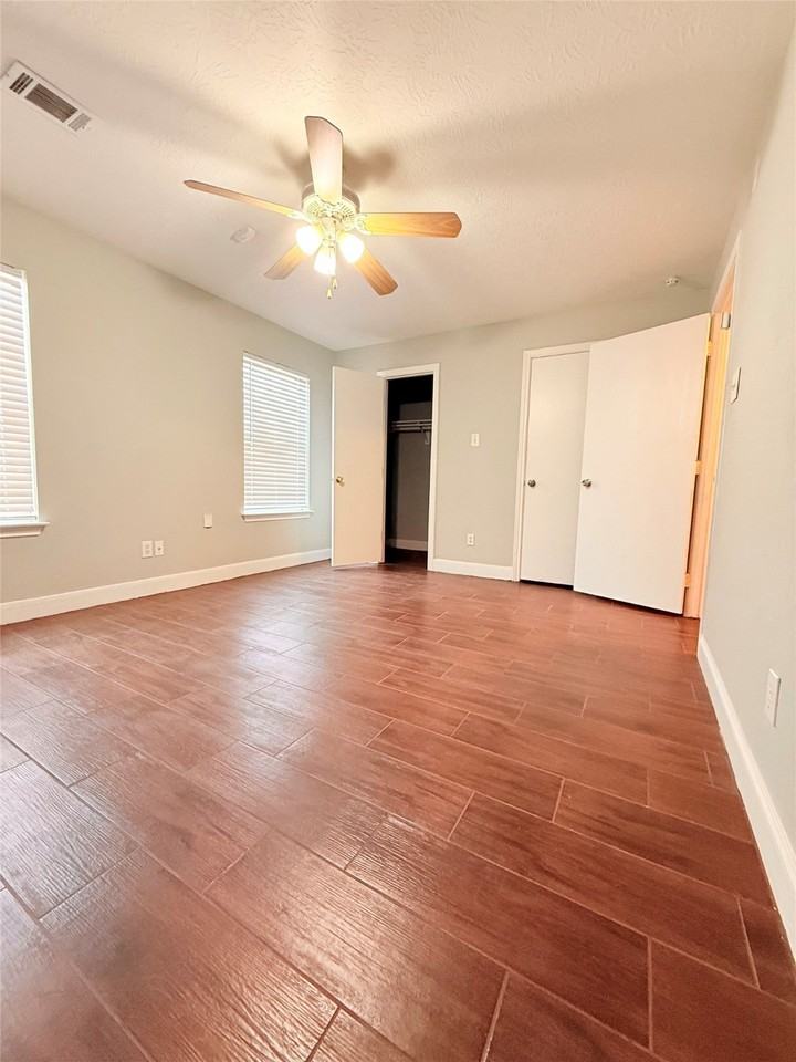 320 Willowick St #320 - Photo 7 of 30