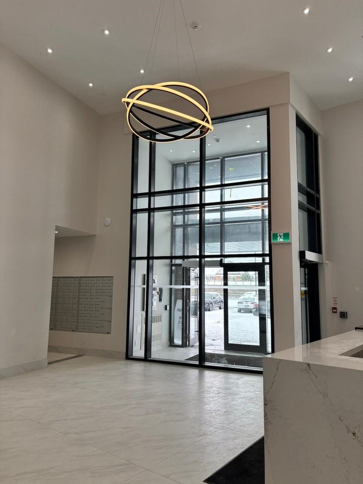 51 Clarington Blvd - Photo 2 of 12