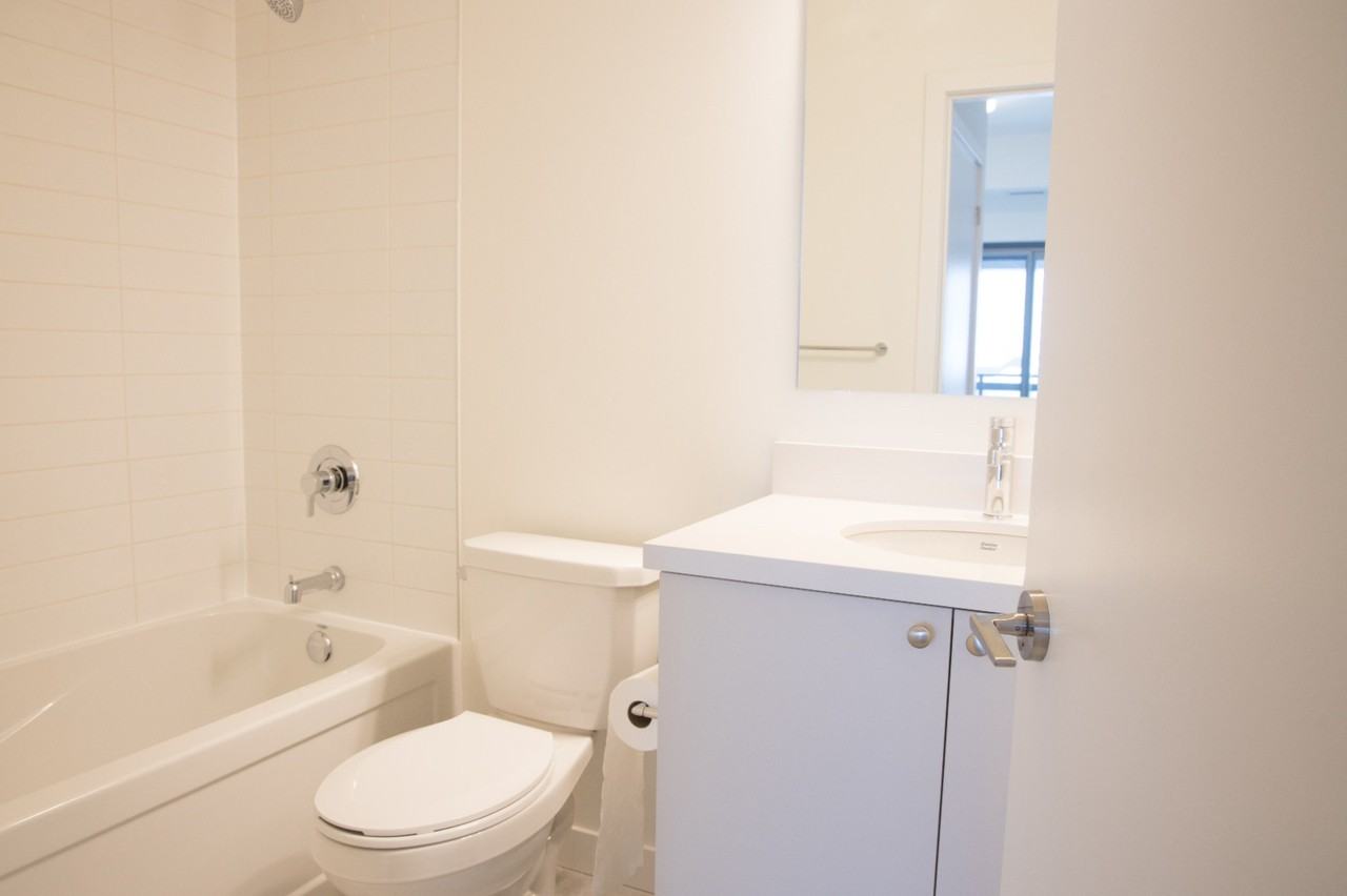 51 Clarington Blvd - Photo 5 of 12