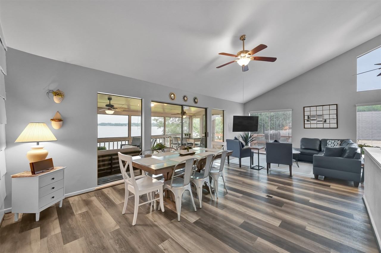 124 April Point Dr N #124 - Photo 4 of 26