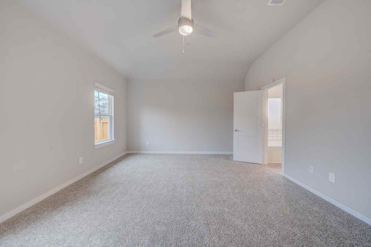 14257 Lake Lodge Dr #14257 - Photo 2 of 24