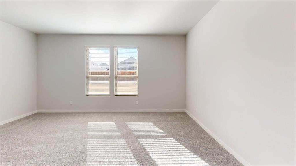 682 Briar Dr #682 - Photo 2 of 27