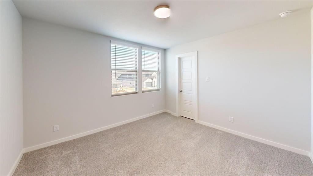 682 Briar Dr #682 - Photo 7 of 27