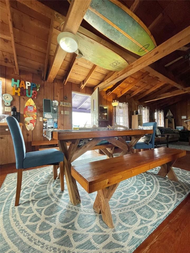 1111 Surf Dr #1111 - Photo 4 of 30