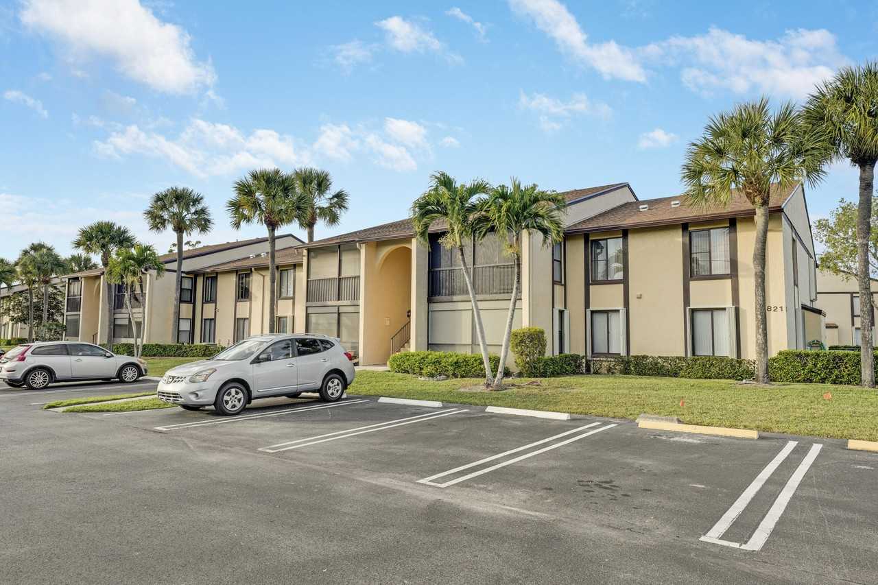 821 Sky Pine Way #821D2 - Photo 5 of 24