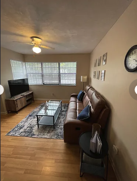 819 Nw 13th St #819 - Photo 3 of 6