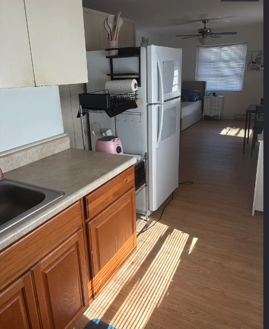 902 SW 7th Ave5 #902-5 - Photo 5 of 10