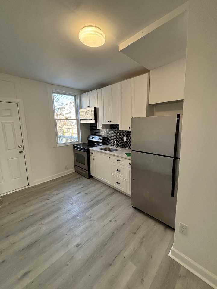 4018 Massachusetts Ave #1 - Photo 5 of 21