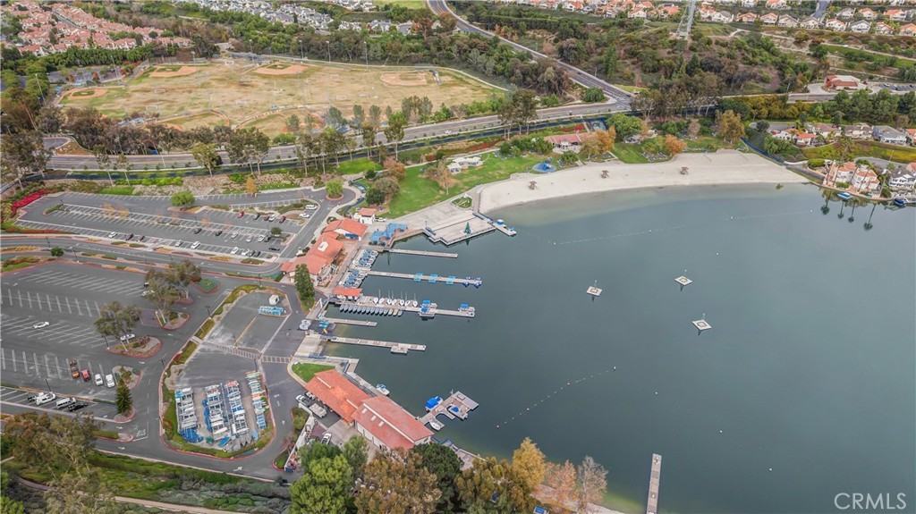 202 California Ct #202 - Photo 7 of 26