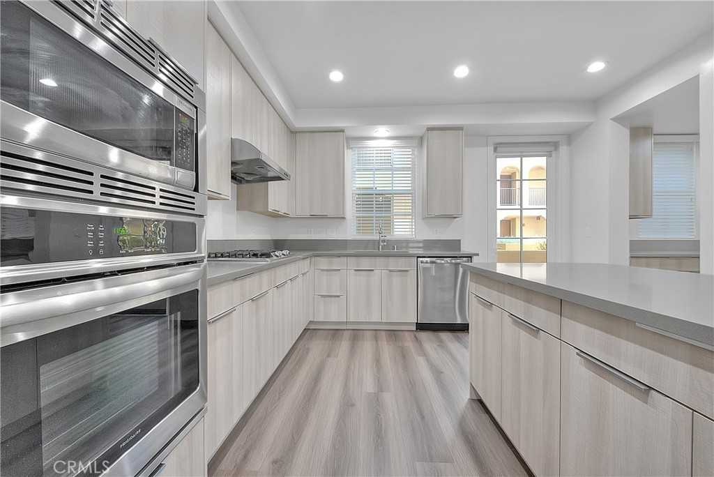 501 W Foothill Blvd #501-107 - Photo 7 of 24