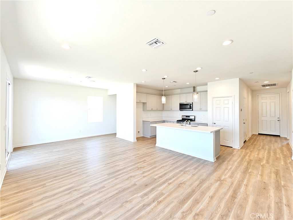 20154 Patchfield Dr #20154 - Photo 7 of 17