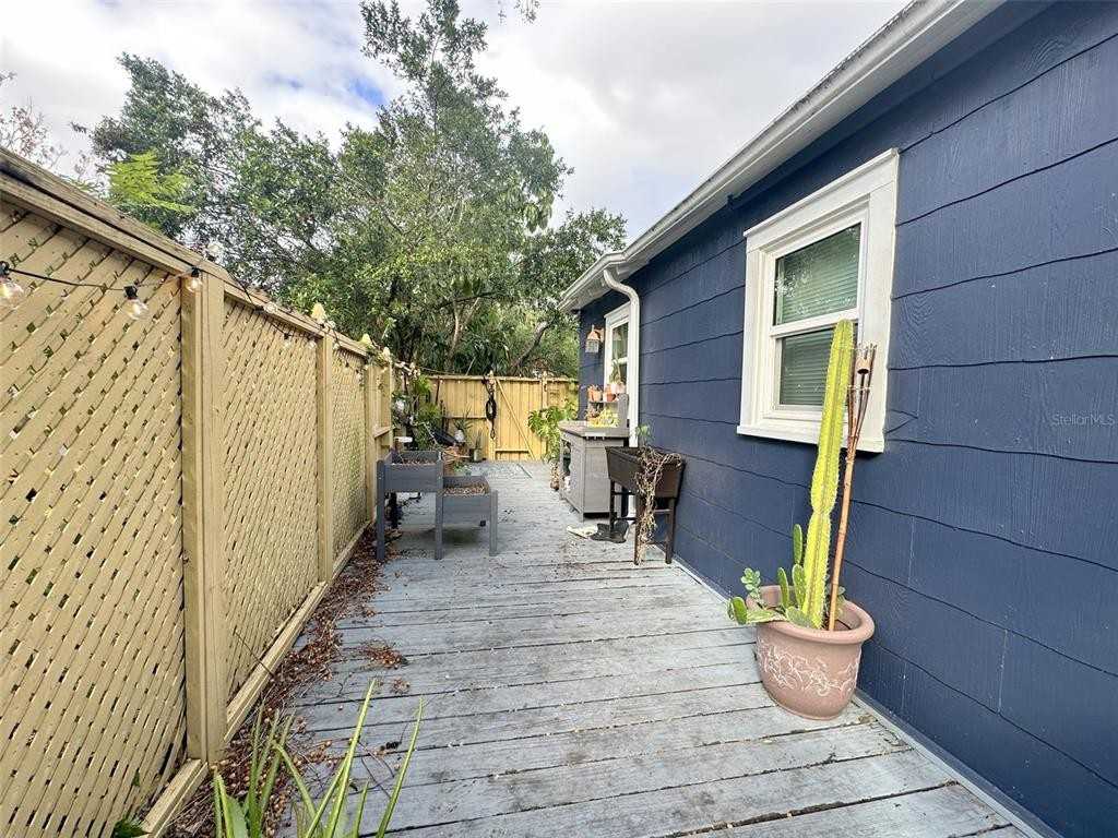 1419 E Jean St #1419 - Photo 7 of 22