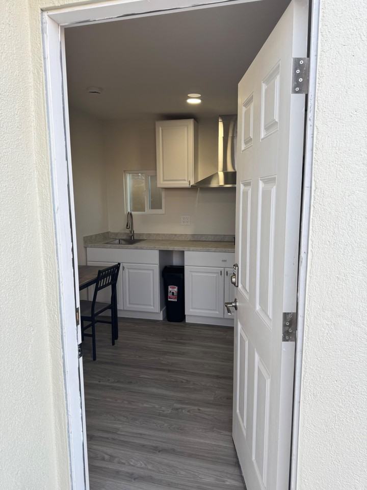 Oahu St - Photo 3 of 6