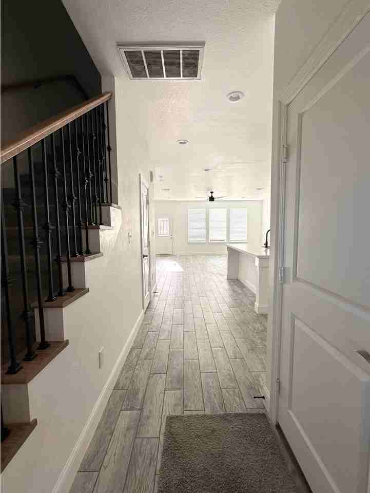 7710 Darnay Dr #7710A - Photo 4 of 33