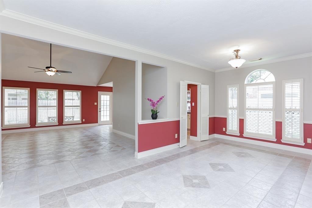 16307 Cobble Springs Ct #16307 - Photo 5 of 31