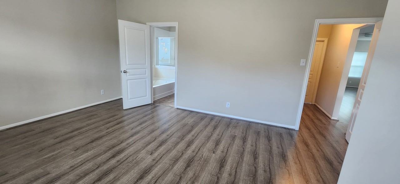 11211 Riata Canyon Dr #11211 - Photo 4 of 19
