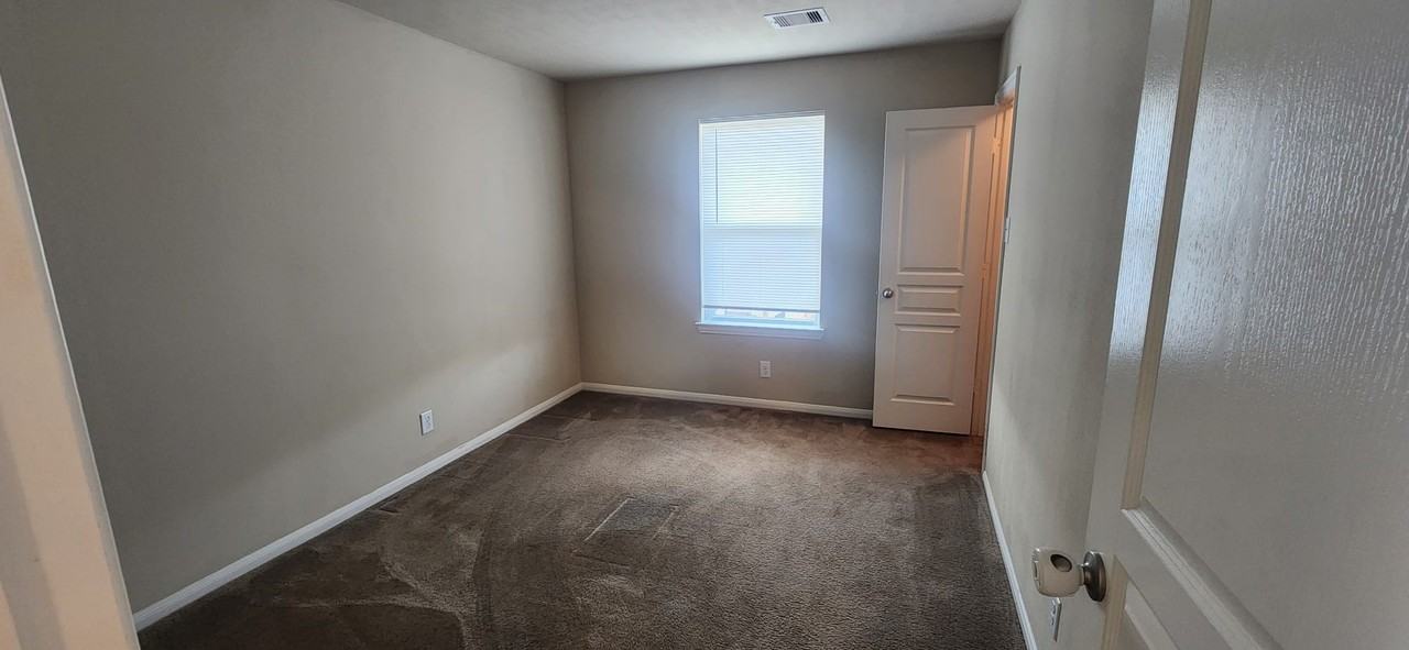 11211 Riata Canyon Dr #11211 - Photo 7 of 19