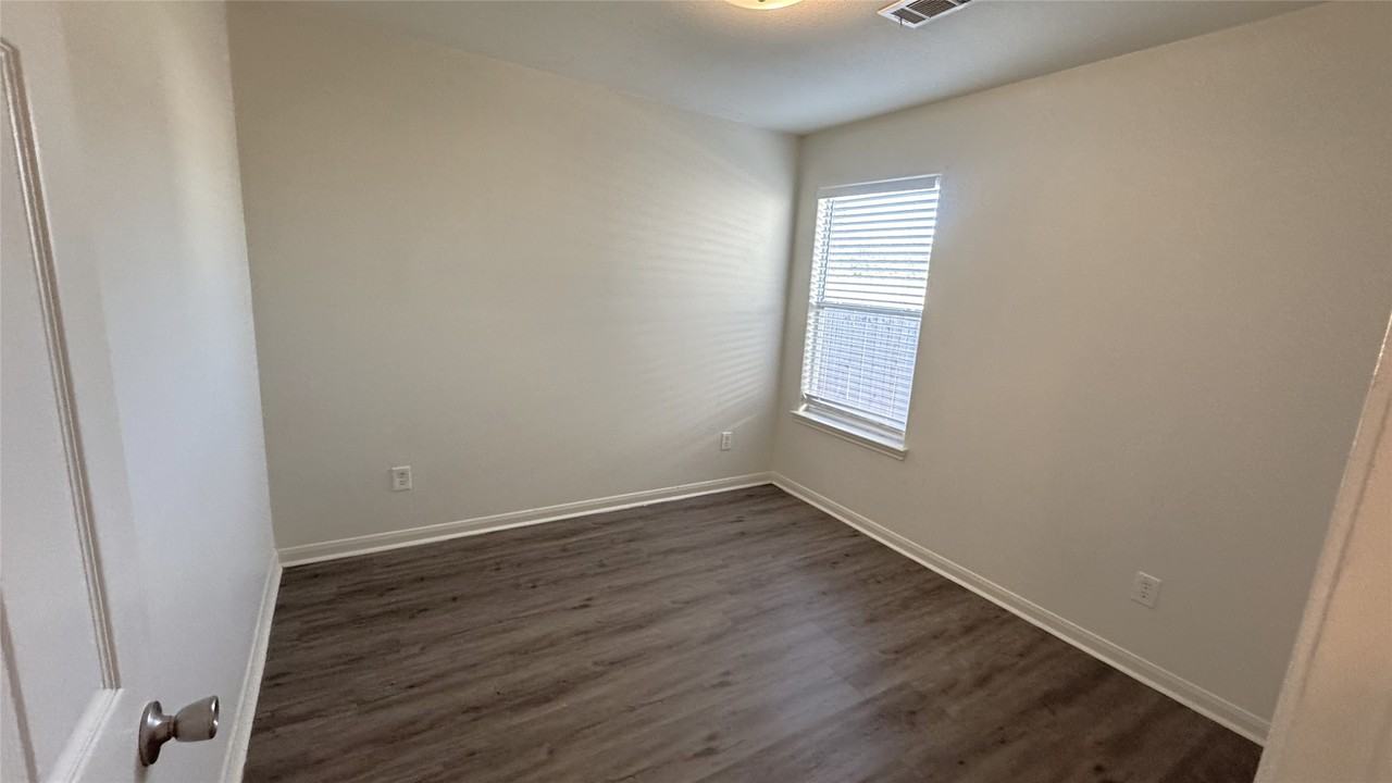 28831 Frio River Loop #28831 - Photo 4 of 30