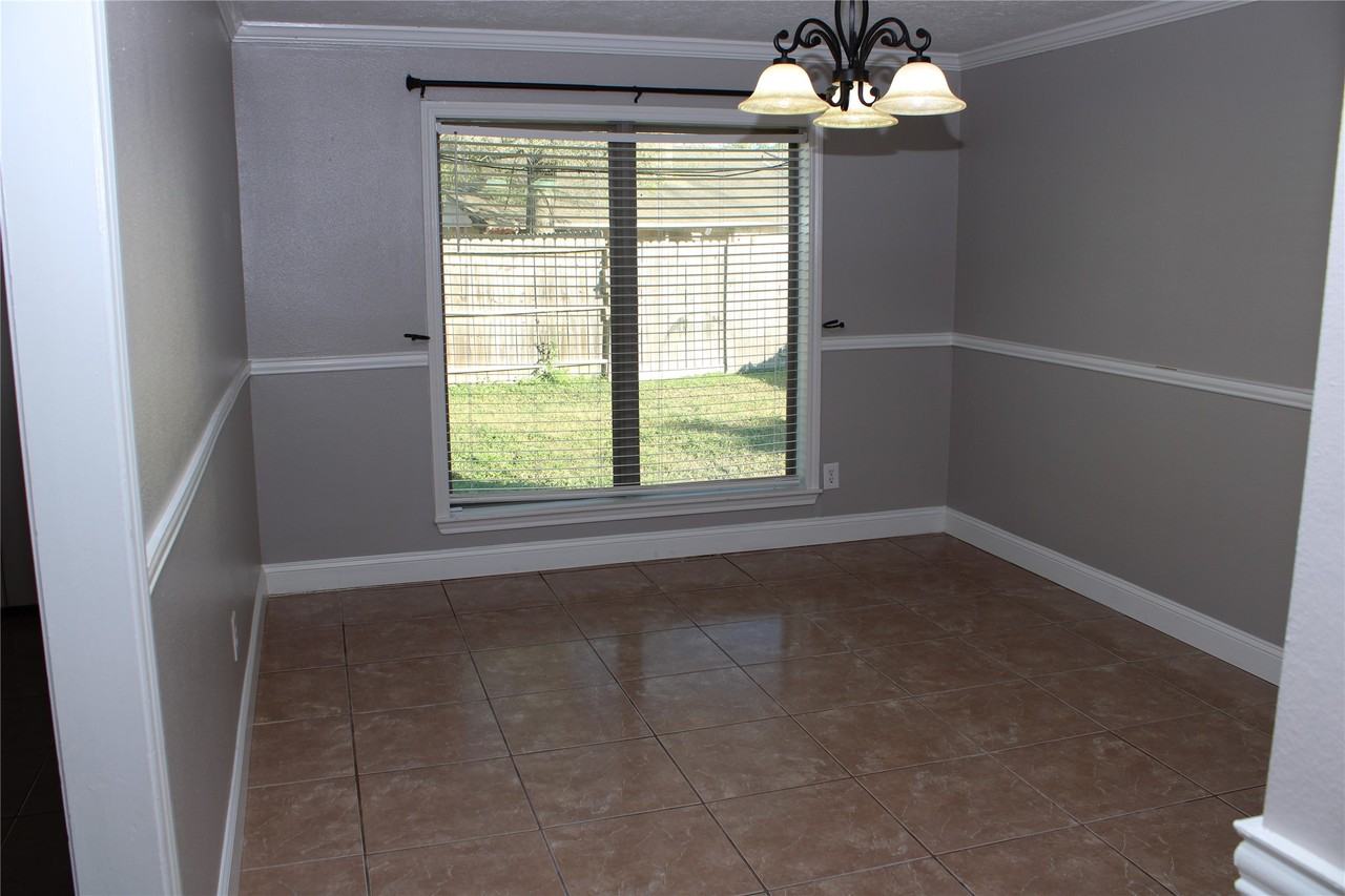 15910 Boatswain Ct #15910 - Photo 3 of 49