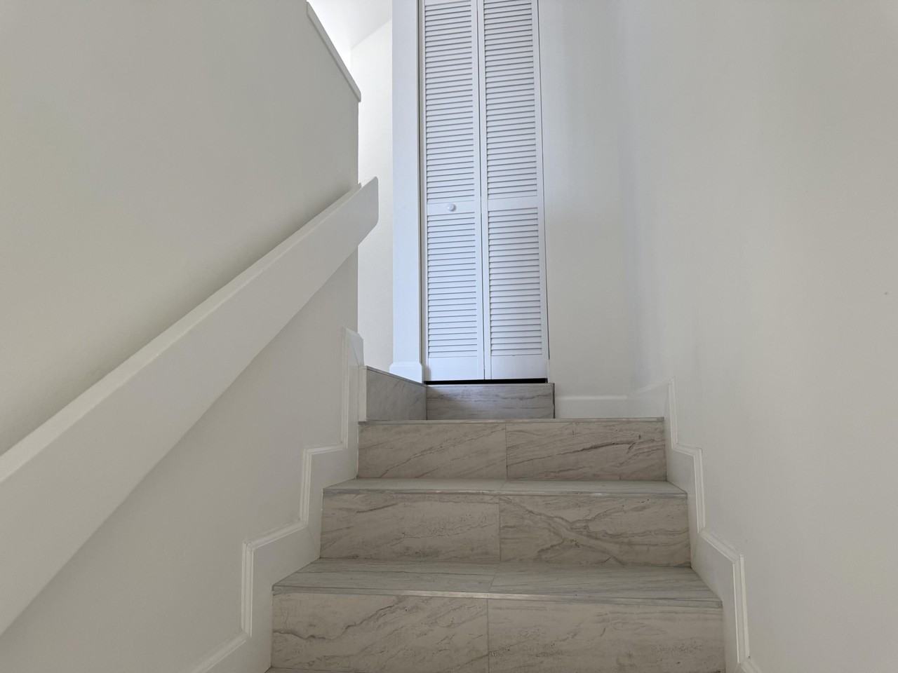 2103 Wharf Ln #2103 - Photo 4 of 33