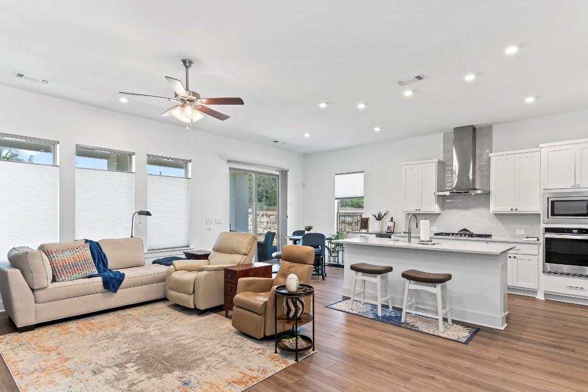 523 Hallwood Dr #523 - Photo 6 of 39