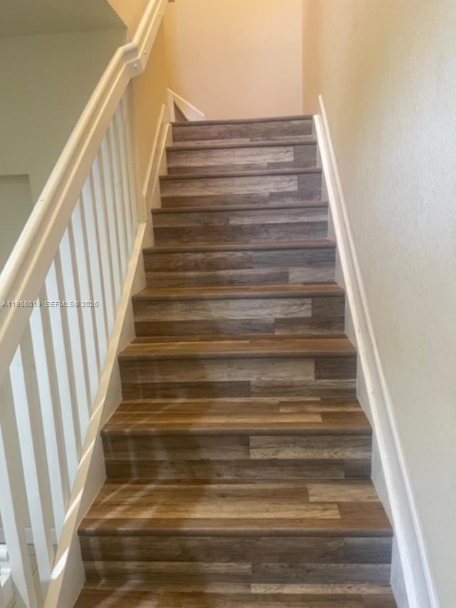 17051 Sw 96th St - Photo 5 of 16