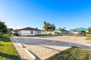 featured image of 1827 Palm Acres Dr