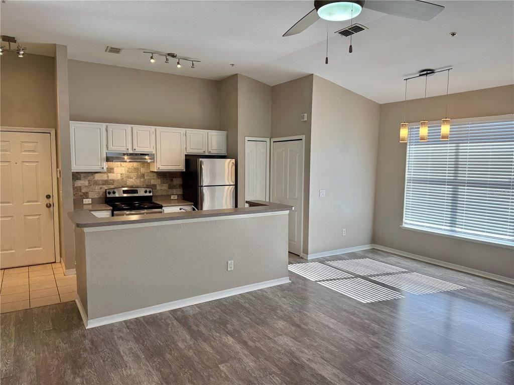 2627 Maitland Crossing Way #2627-301 - Photo 4 of 23