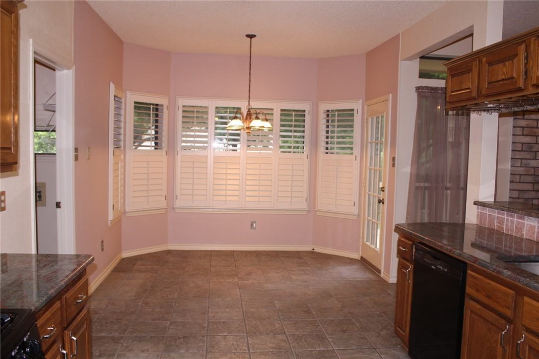 2141 Surrender Ave #2141 - Photo 5 of 38