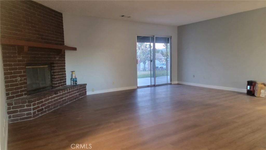 7625 Montrose Ave #7625 - Photo 2 of 14