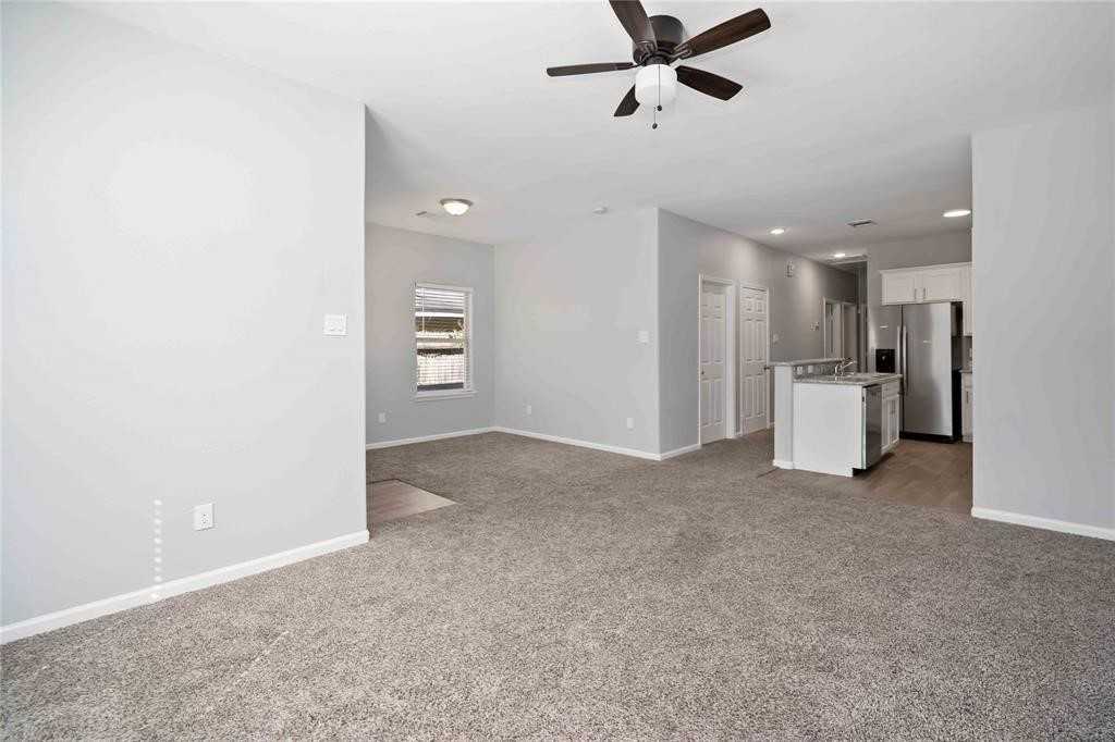 5105 Southwind St #5105B - Photo 2 of 20