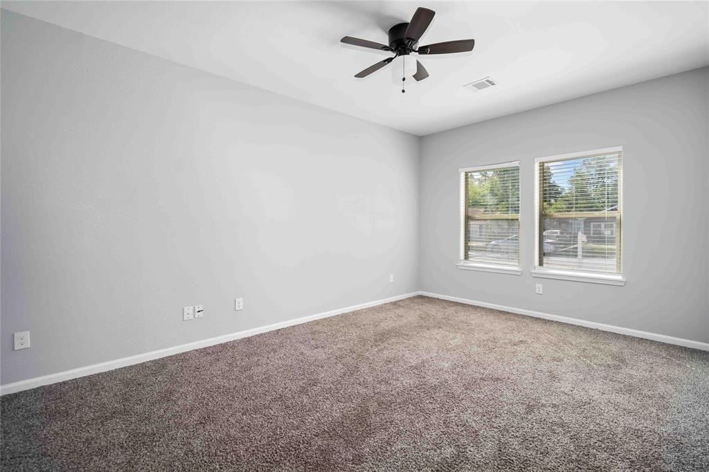 5105 Southwind St #5105B - Photo 6 of 20