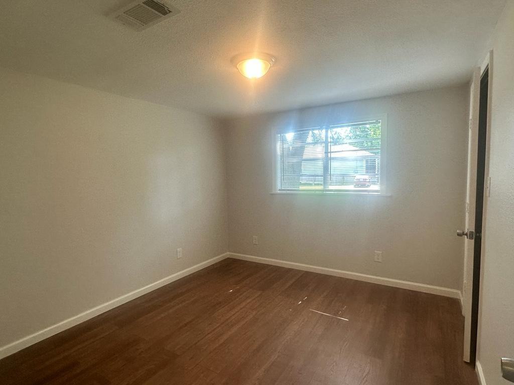 125 Kellum St #125 - Photo 4 of 16