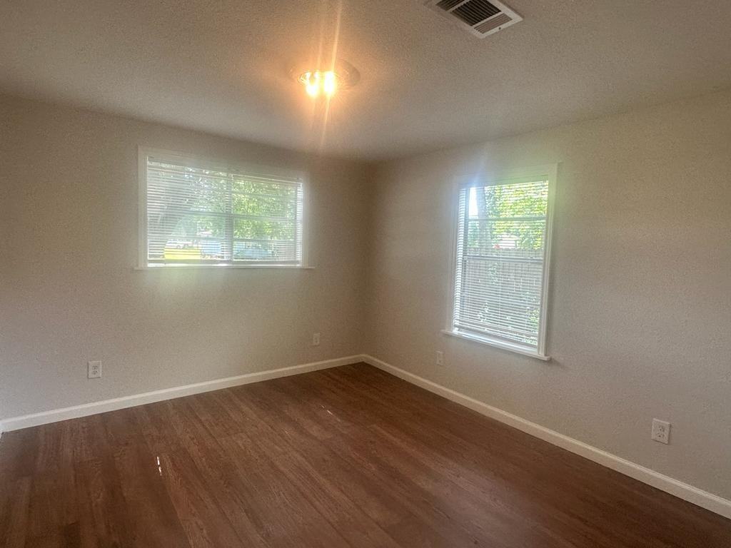 125 Kellum St #125 - Photo 6 of 16