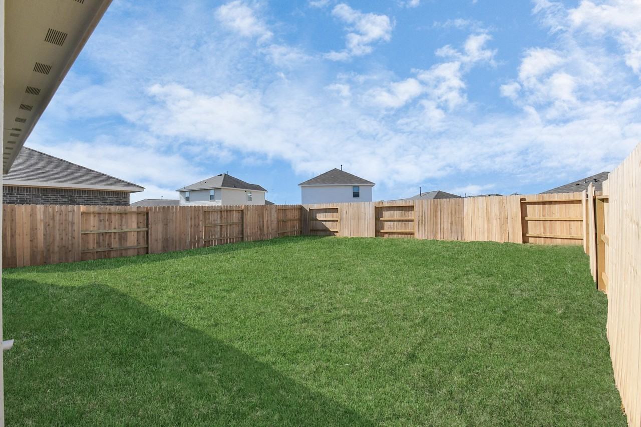 4151 Brazos Brook Trl #4151 - Photo 7 of 10