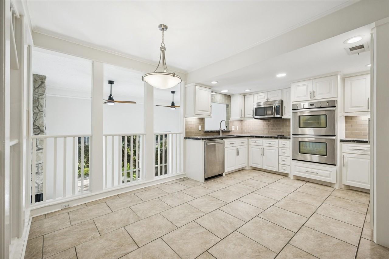 4706 Post Oak Timber Dr #4706 - Photo 5 of 23