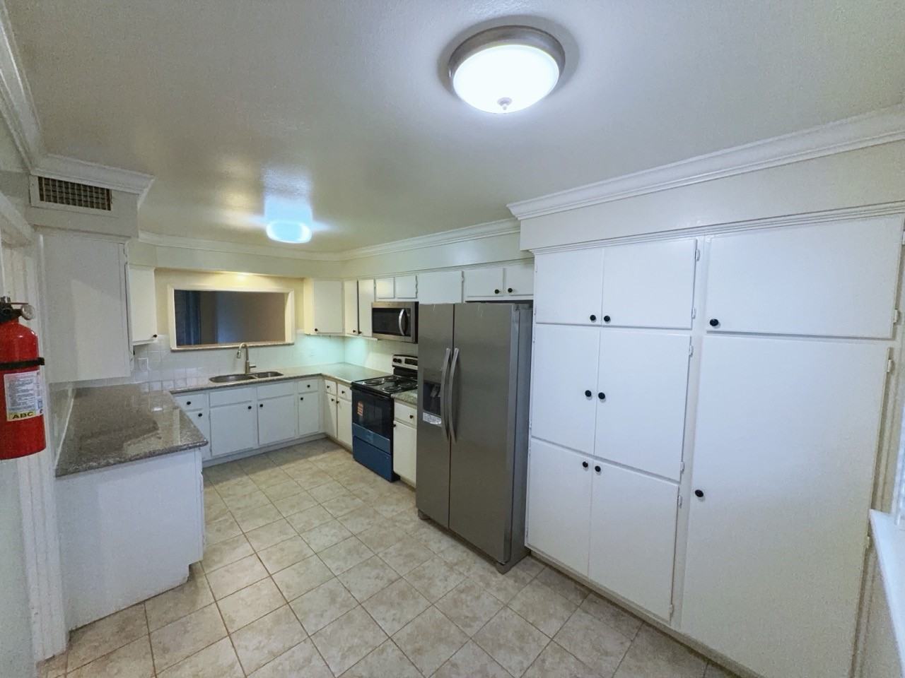 2210 Dorrington St #2210-201 - Photo 4 of 18