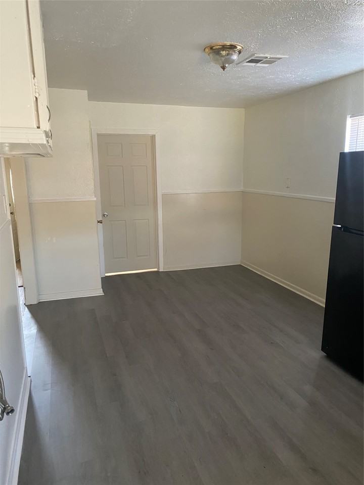 12415 Maricopa Ln #12415 - Photo 3 of 13